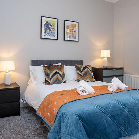 Queens Large 2 Bdr & 1 Bdr Apartments By Belfast City Breaks 外观 照片